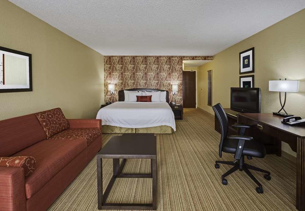 Hotel Courtyard Tampa Brandon Heartland Exterior foto
