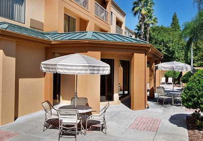 Hotel Courtyard Tampa Brandon Heartland Servicios foto